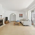 Villa Casa Cegonha *