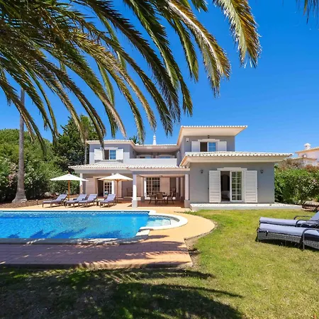Casa Cegonha Villa Carvoeiro (Lagoa)
