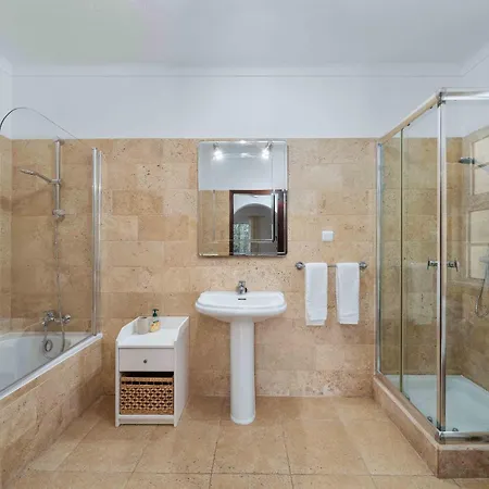 Casa Cegonha Villa Carvoeiro (Lagoa)